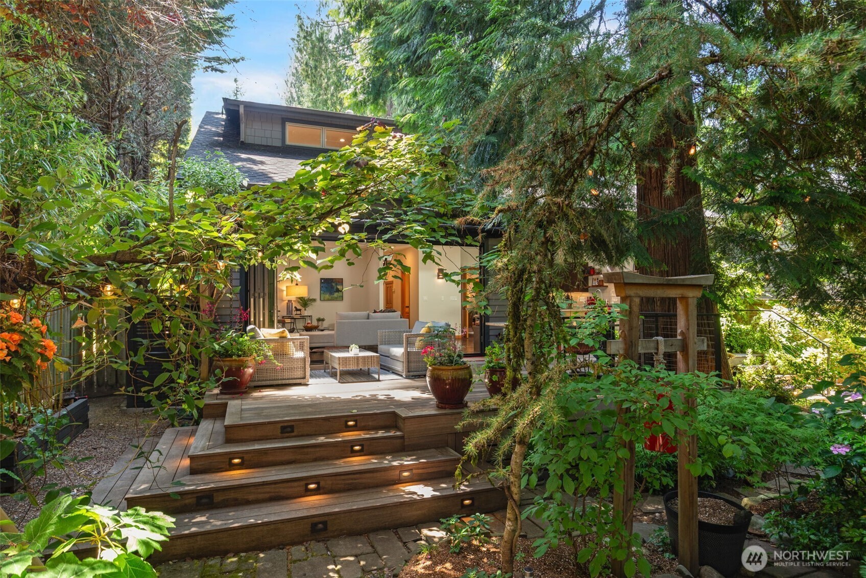 12518 NE 65th Street  Kirkland WA 98033 photo