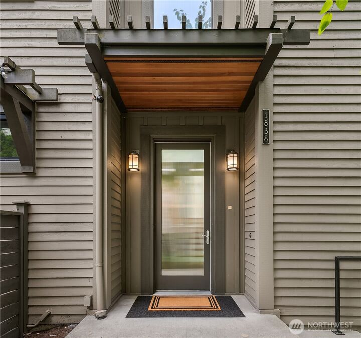 Property Photo: 1838 Market Street WA 98033