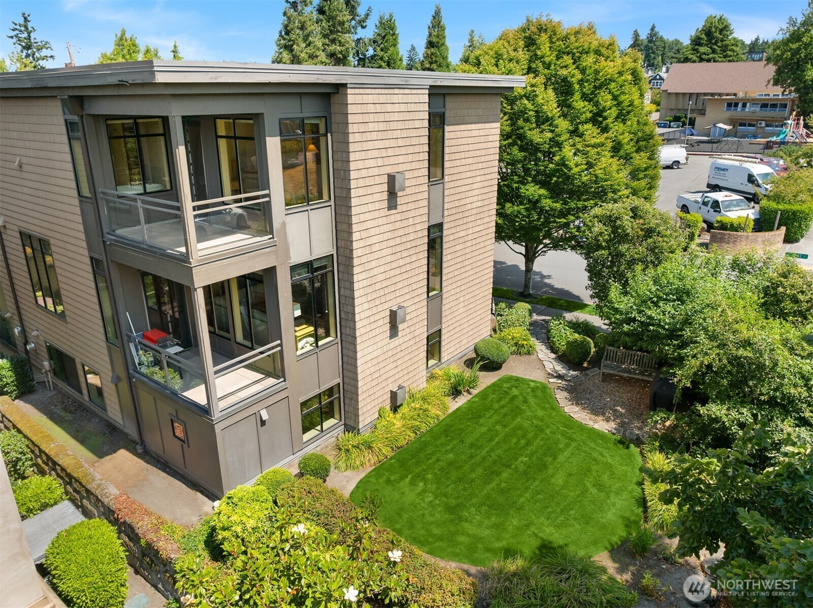 Property Photo: 427 2nd Street S A WA 98033