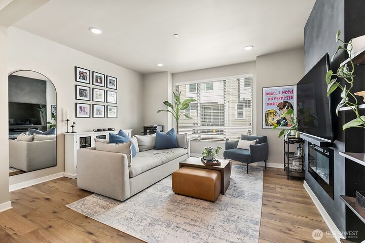 Property Photo: 6645 NE 189th Court 3 WA 98012