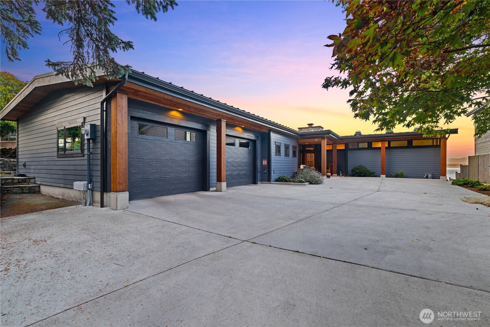 Property Photo: 321 East Park Drive WA 98221