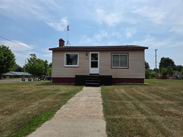 Property Photo: 5681 W Fox Road MI 49436