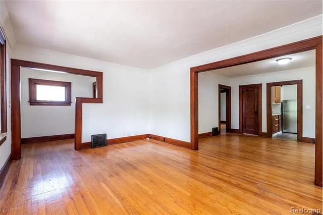 Property Photo:  517 E 3rd Street  MI 48067 