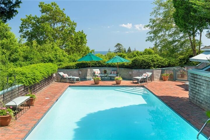 315 Ocean Avenue  Newport RI 02840 photo