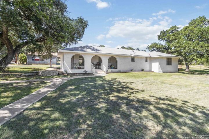Property Photo: 10406 Park Road 37 TX 78063