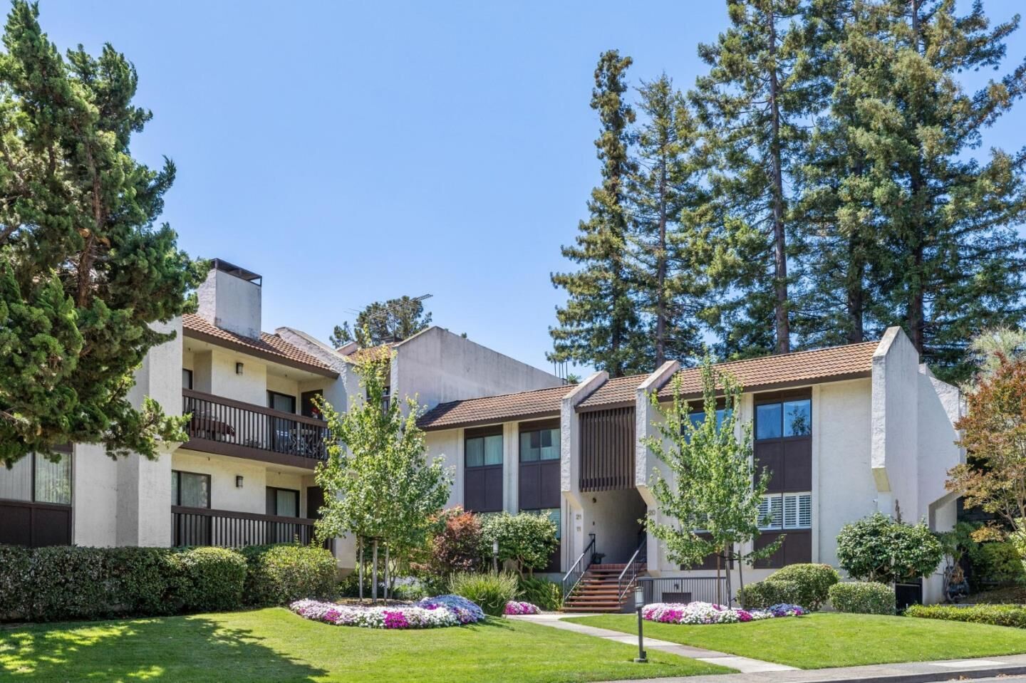 Property Photo: 226 West Edith Avenue 13 CA 94022