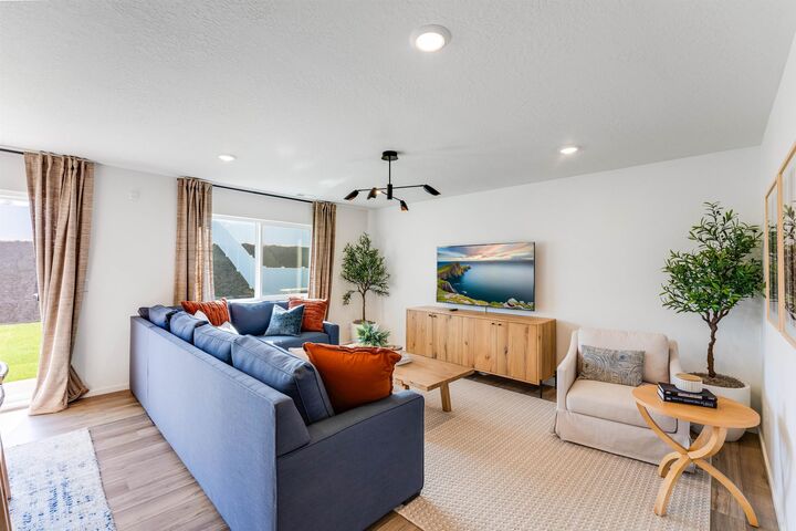 Property Photo:  10806 N Beaverhead Rd  WA 99208 