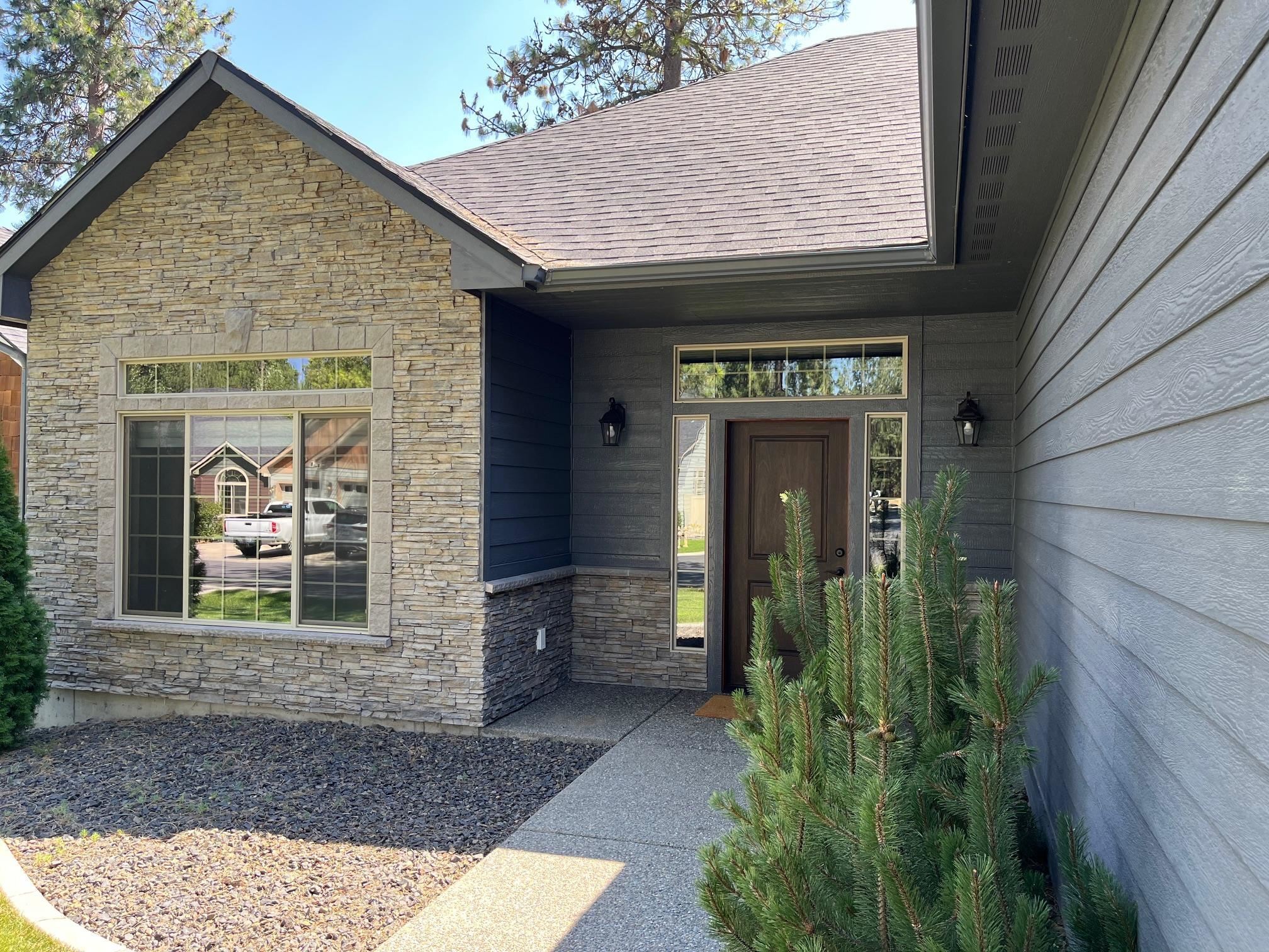Property Photo: 10710 E 39th Ln WA 99206
