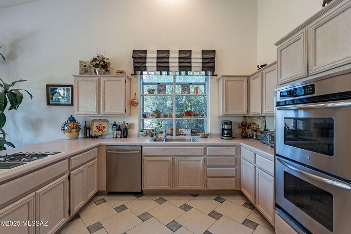 Property Photo: 65873 E Desert Ridge Drive AZ 85739