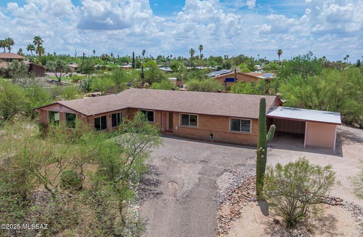 Property Photo:  771 N Colette Place  AZ 85748 