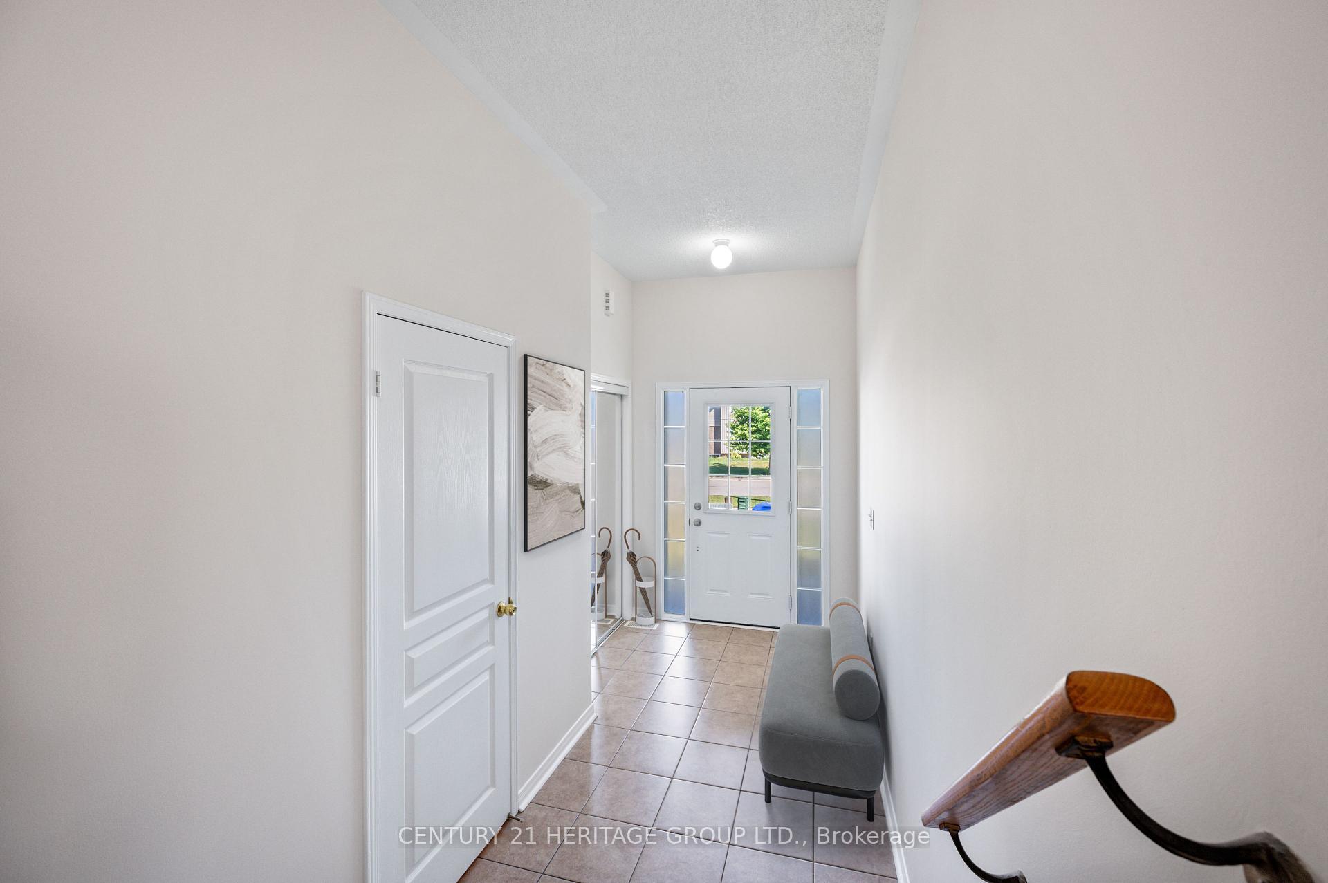 Photo de la propriété: 45 Ruthven Crescent ON L9R 0A5