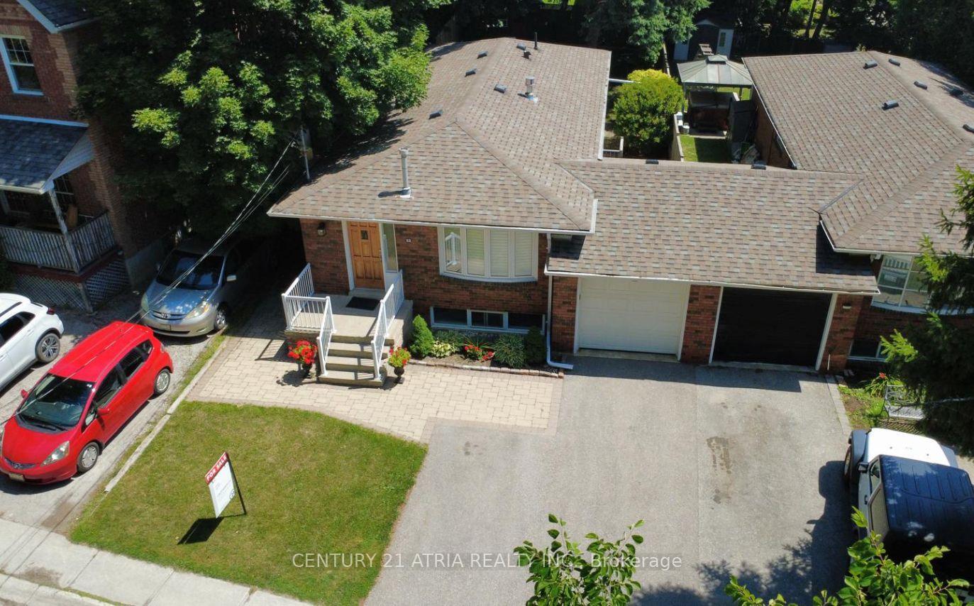 Photo de la propriété: 23 Jerman Street ON L3P 2R3