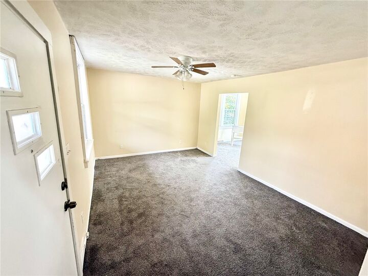 Property Photo: 1638 Methyl St PA 15216