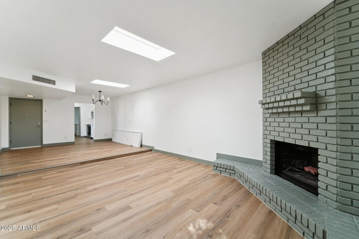 Property Photo: 5336 S Country Club Way AZ 85283