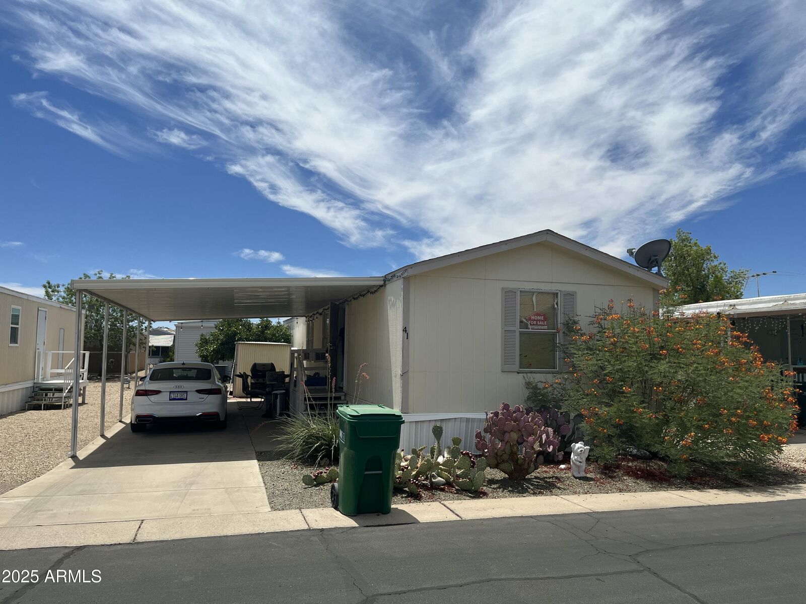 Property Photo: 2523 E Contention Mine Road 41 AZ 85032