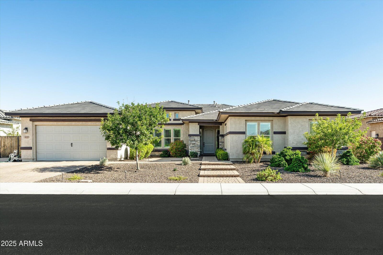 Property Photo:  3727 E Fargo Street  AZ 85205 