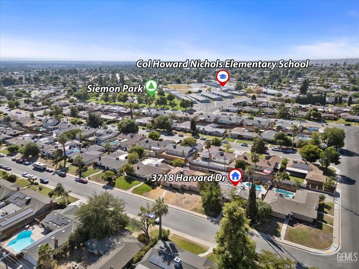 Property Photo:  3718 Harvard Drive  CA 93306 