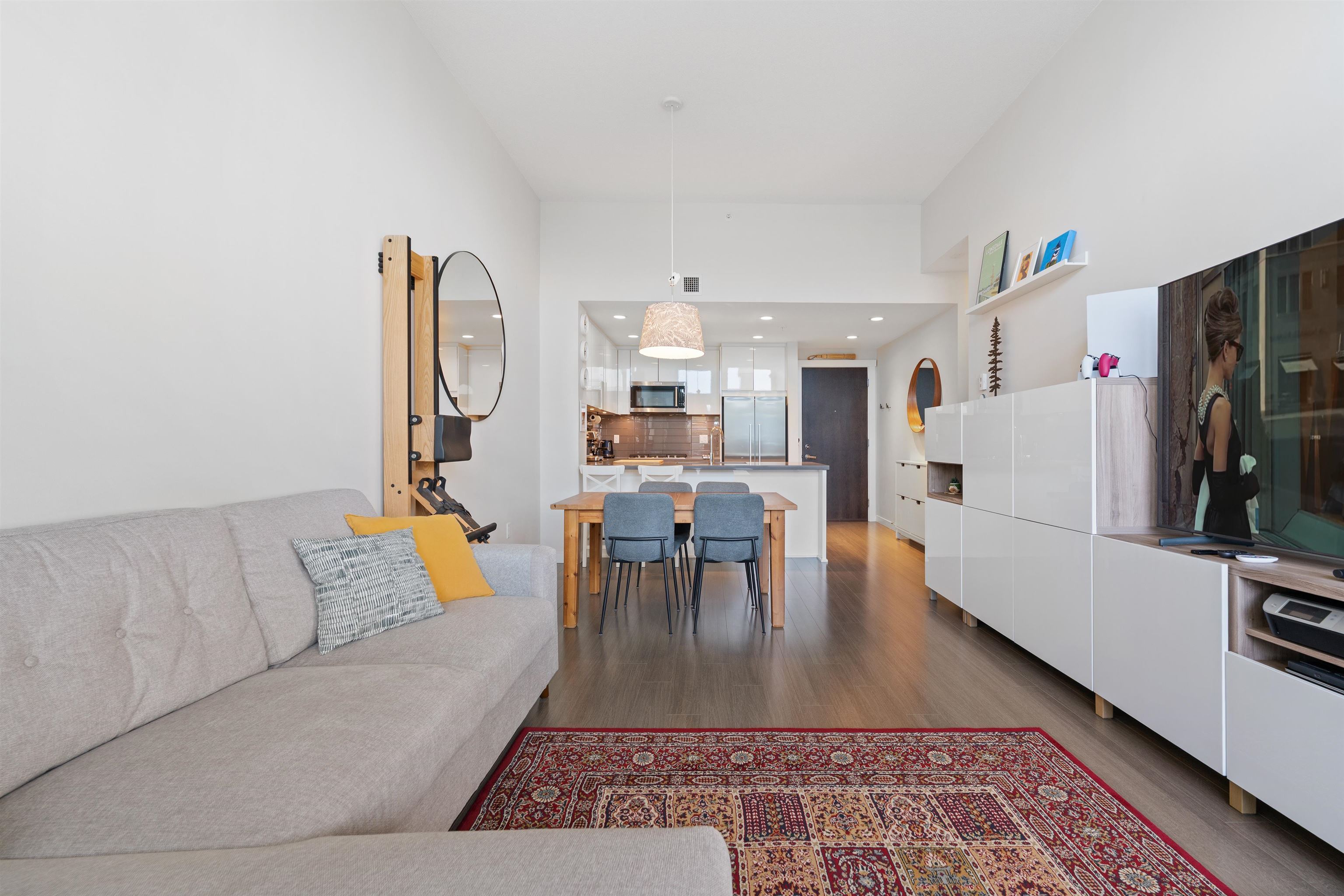 Property Photo:  255 W 1st Street 510  BC V7M 3G8 