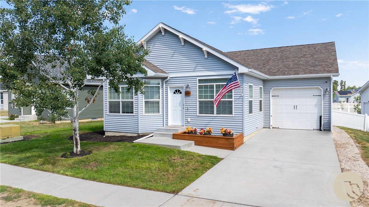 Property Photo: 1409 Twin Oaks Drive MT 59105
