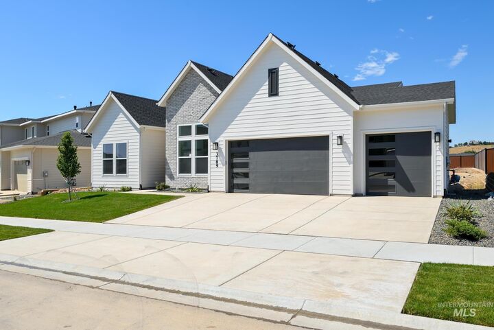 Property Photo: 3789 N San Carlos Pl ID 83669