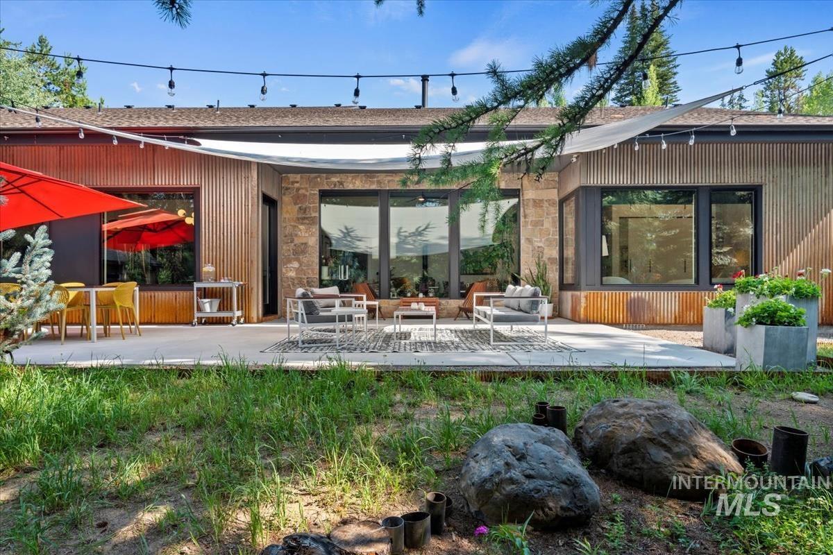 Property Photo: 13 Cross Country Ct. ID 83615