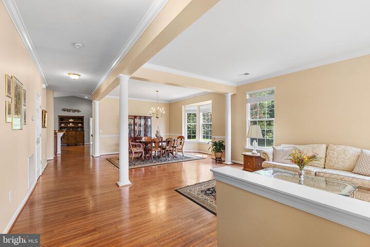 Property Photo:  16203 Rising Fawn Terrace  VA 22025 