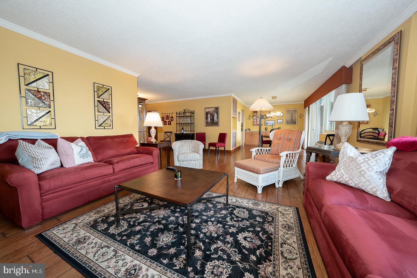Property Photo:  1901 John F Kennedy Boulevard 2404  PA 19103 