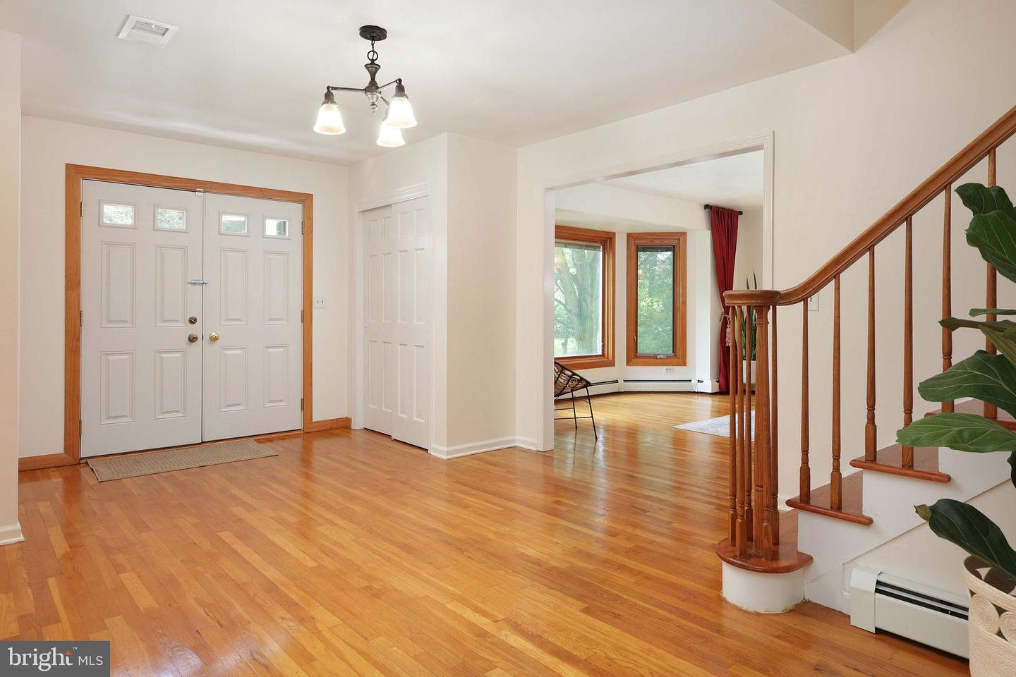 Property Photo:  43 Benford Drive  NJ 08550 