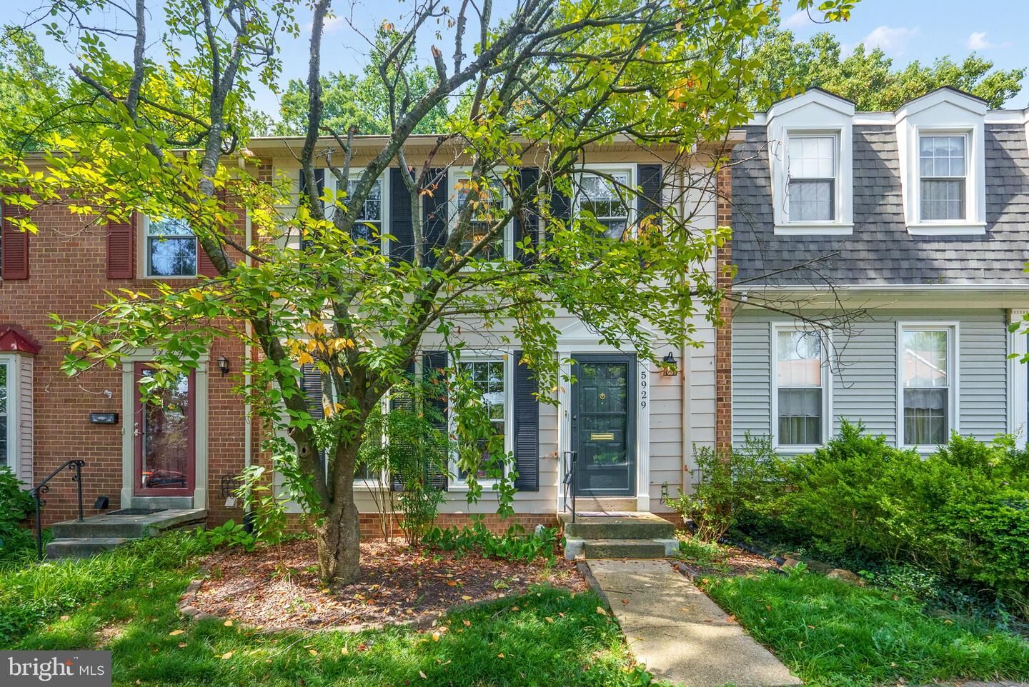 Property Photo:  5929 Berkshire Court  VA 22303 