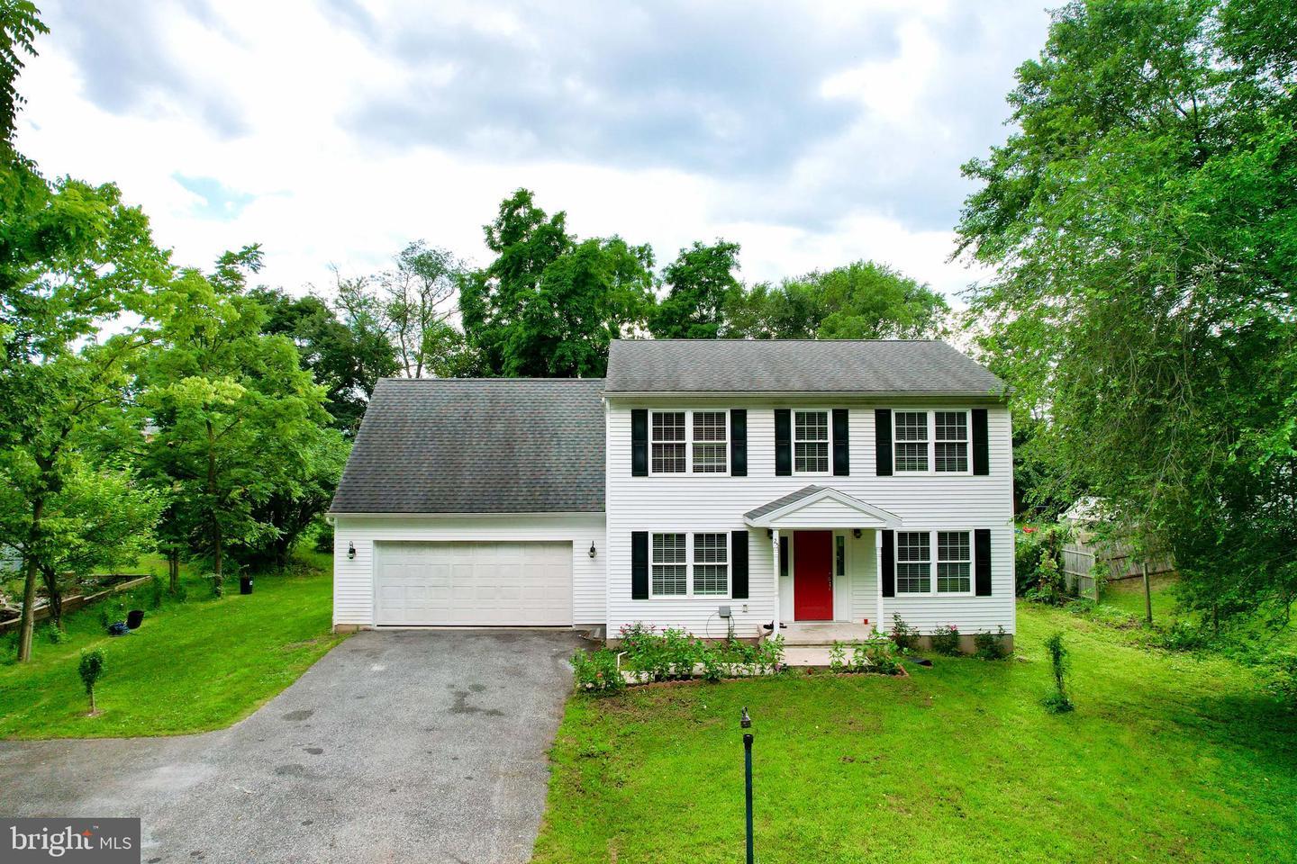 Property Photo: 25 Killinger Road PA 17319
