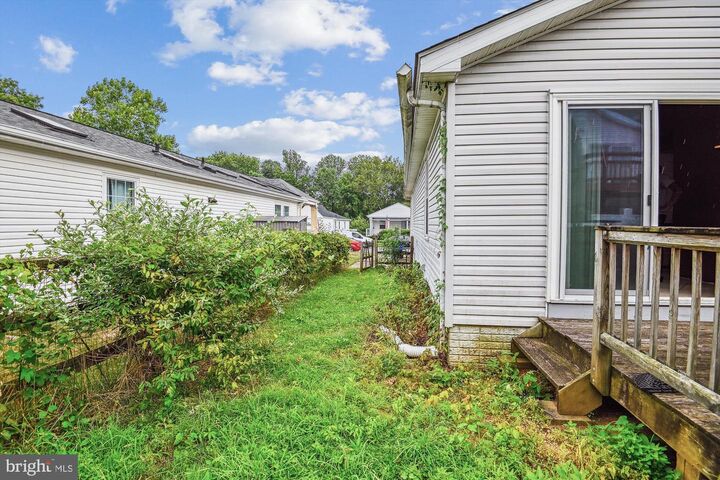 Property Photo:  8941 Twelve Sons Court  MD 20794 