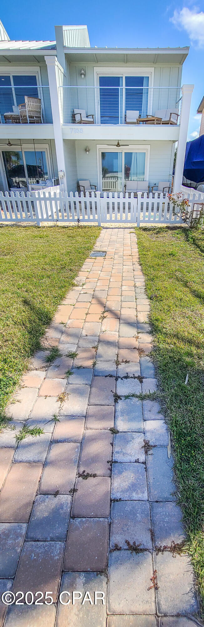 Property Photo: 7166 W Highway 98 FL 32456