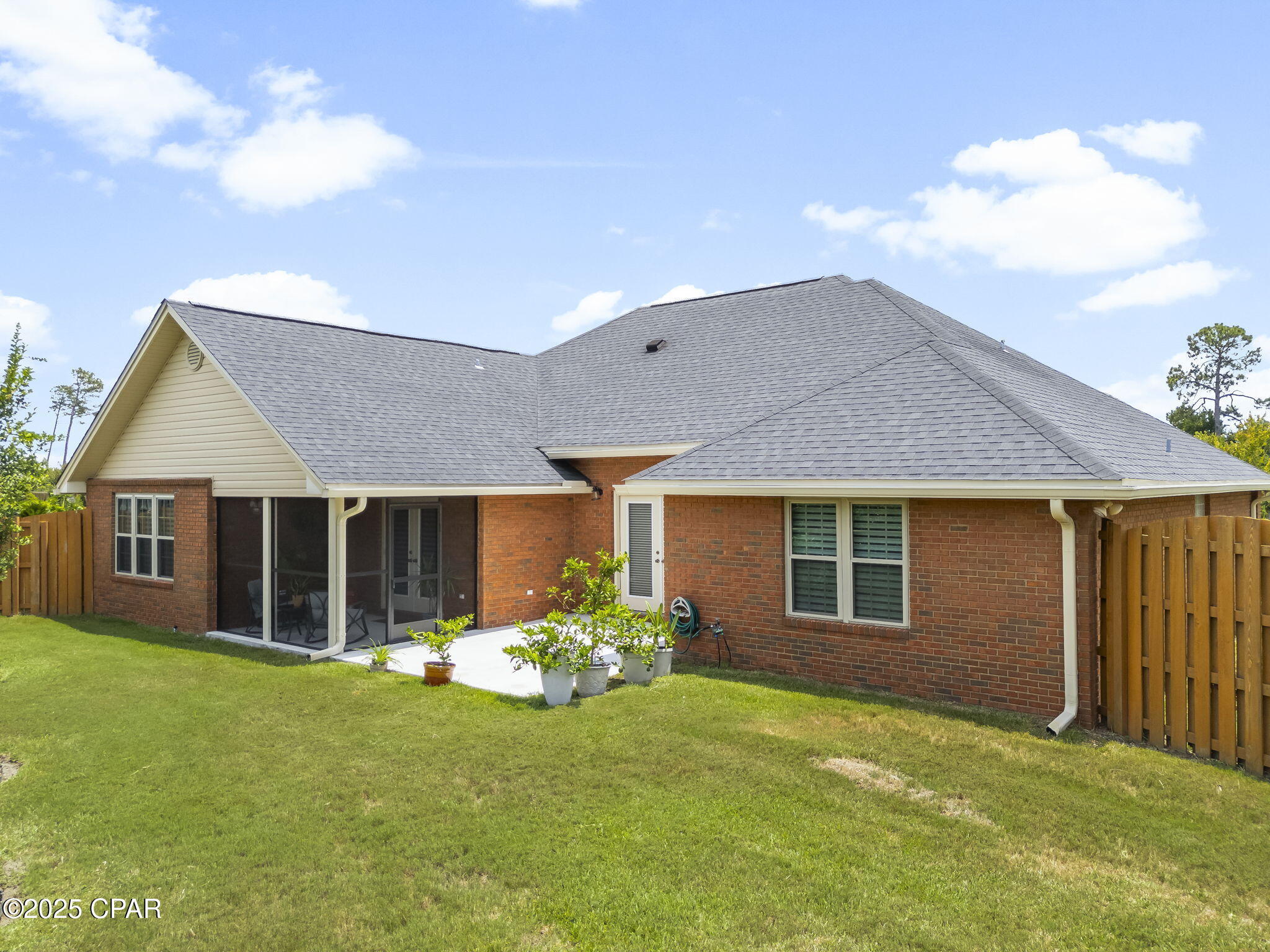 Property Photo: 501 Woods Trail FL 32405