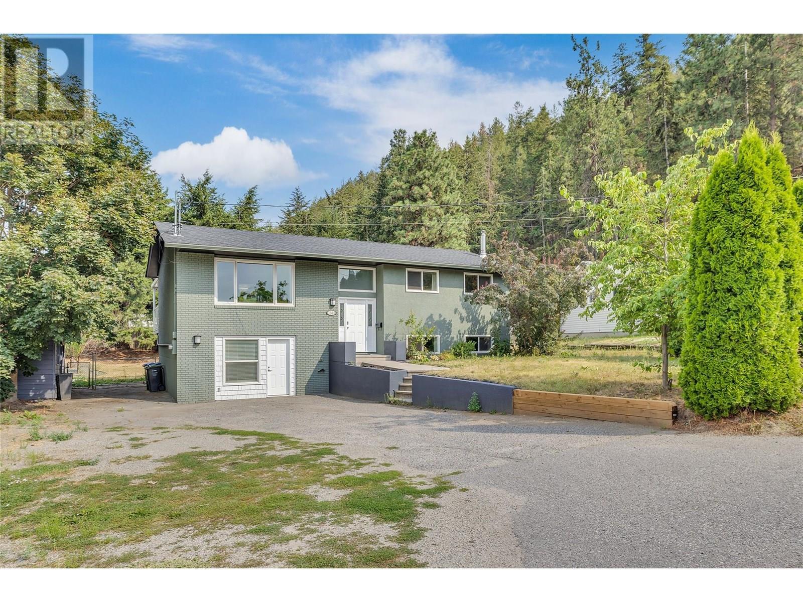 Photo de la propriété: 1301 Ponderosa Road BC V1Z 1M8