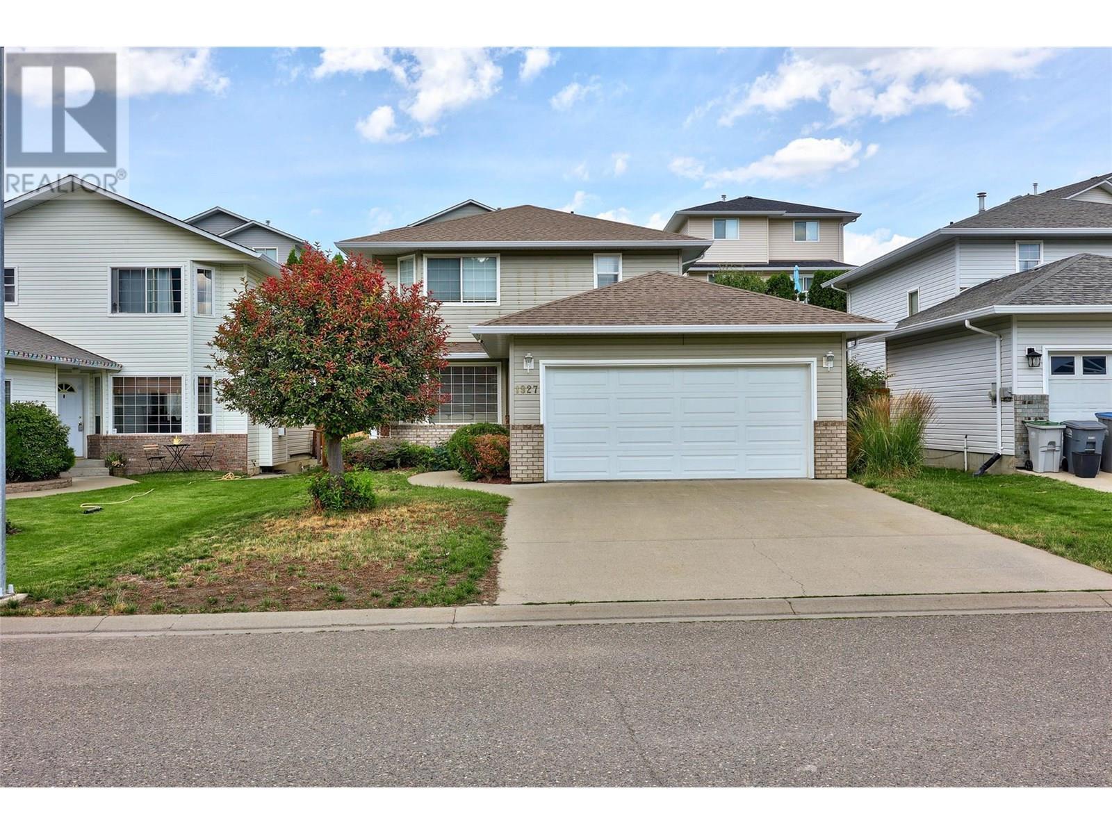 Property Photo:  1927 Fir Place  BC V1S 1X6 