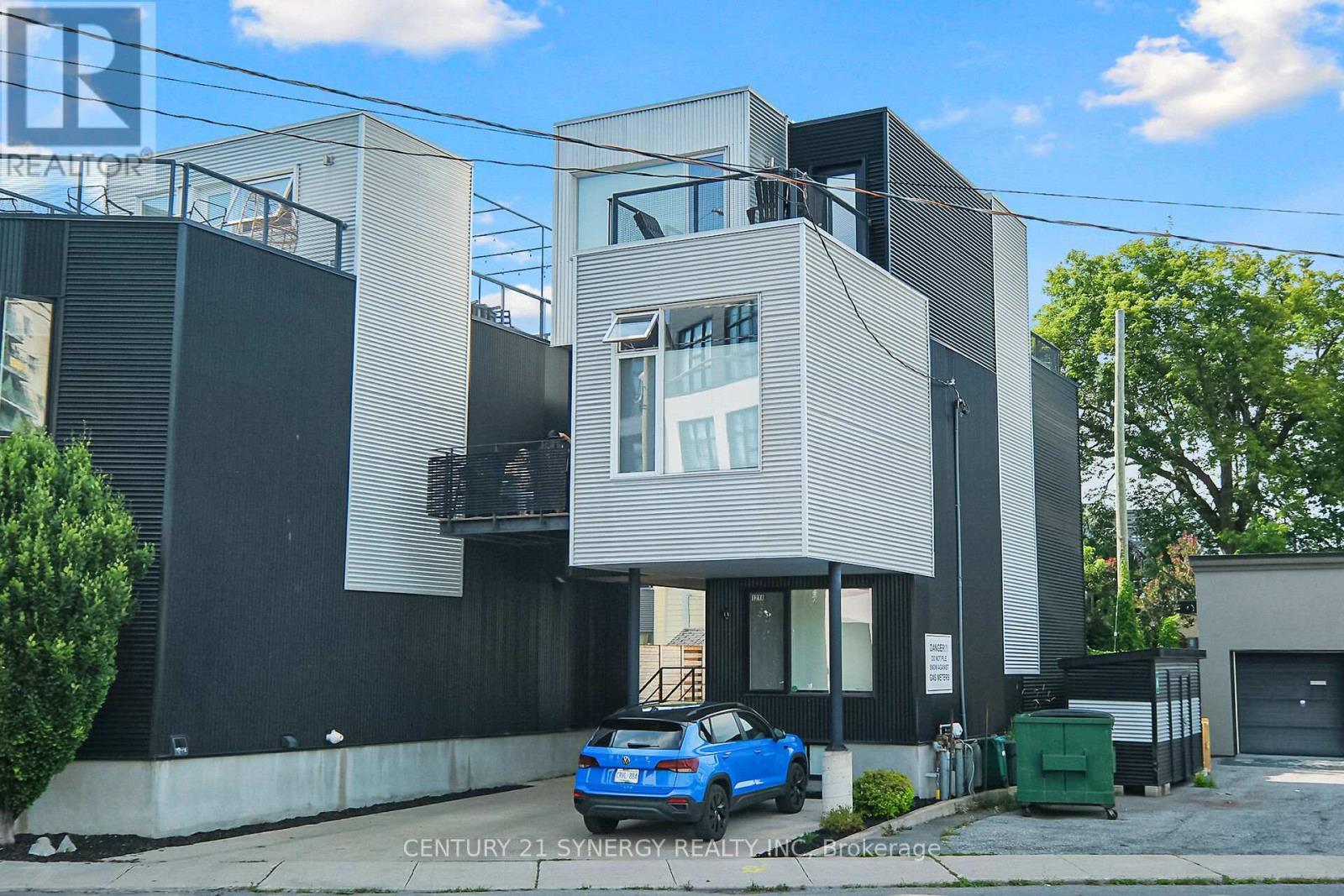 Property Photo:  121 Armstrong Avenue B  ON K1Y 2V8 