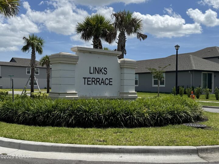 Property Photo:  236 Links Ter Boulevard  FL 32124 