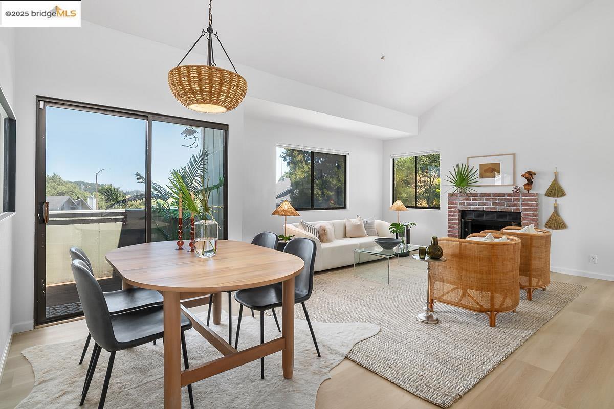 Property Photo: 46 Birchwood Dr CA 94947