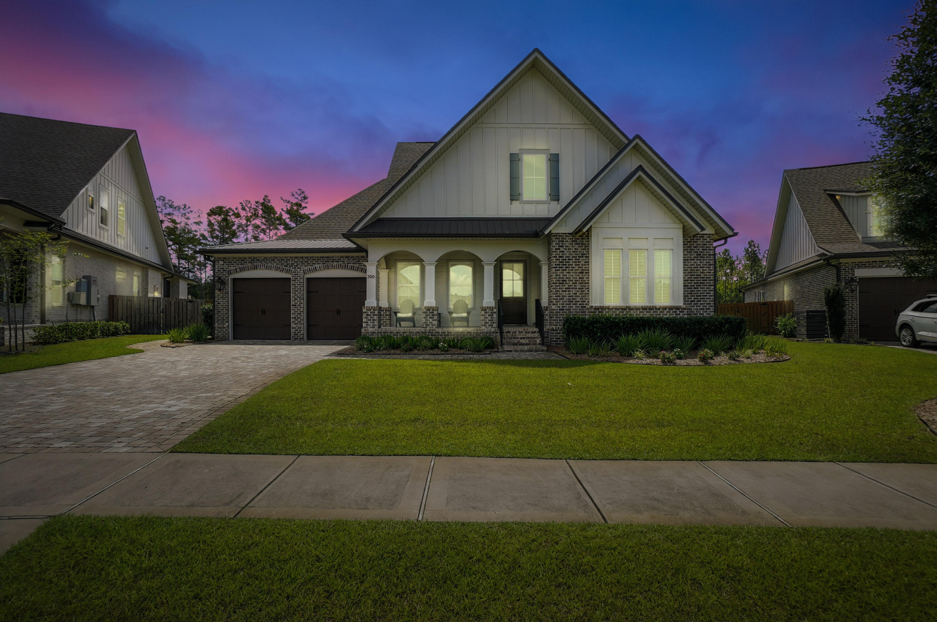 Property Photo: 396 Revana Way FL 32439