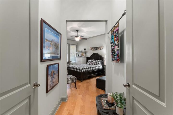 Property Photo: 3621 Vinings Slope SE 2516 GA 30339