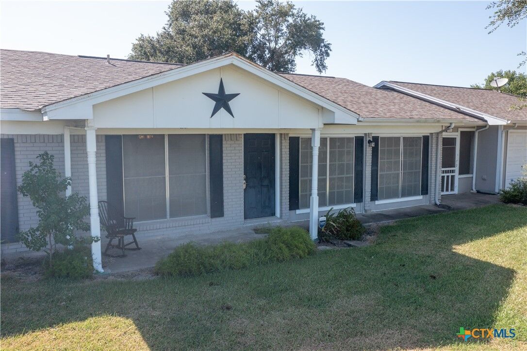 Property Photo: 221 Oleander Avenue TX 77990