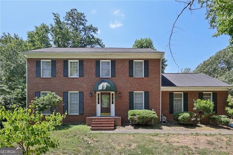 Property Photo: 1482 Oak Springs Drive GA 30066