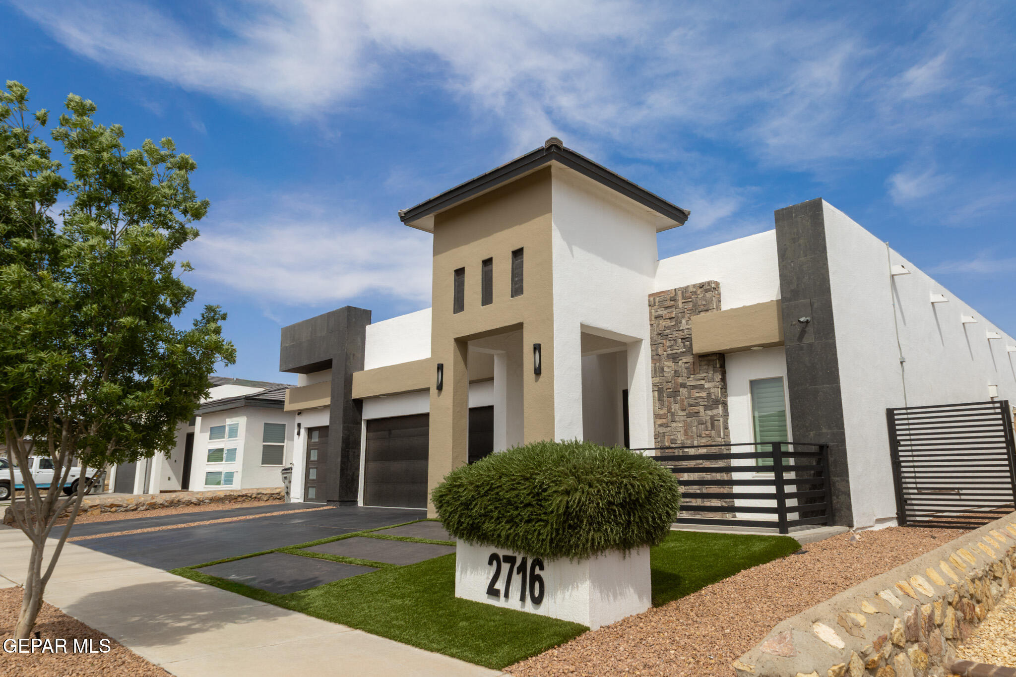 Property Photo: 2716 Tierra Murcia Street TX 79938
