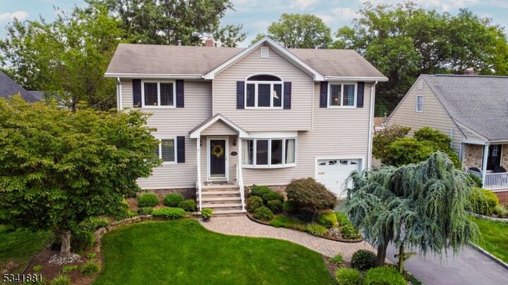 10 Sunset Dr  Clark Twp. NJ 07066 photo