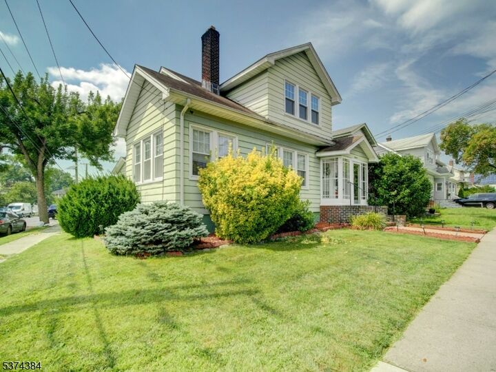 Property Photo:  19 Harding St  NJ 07040 