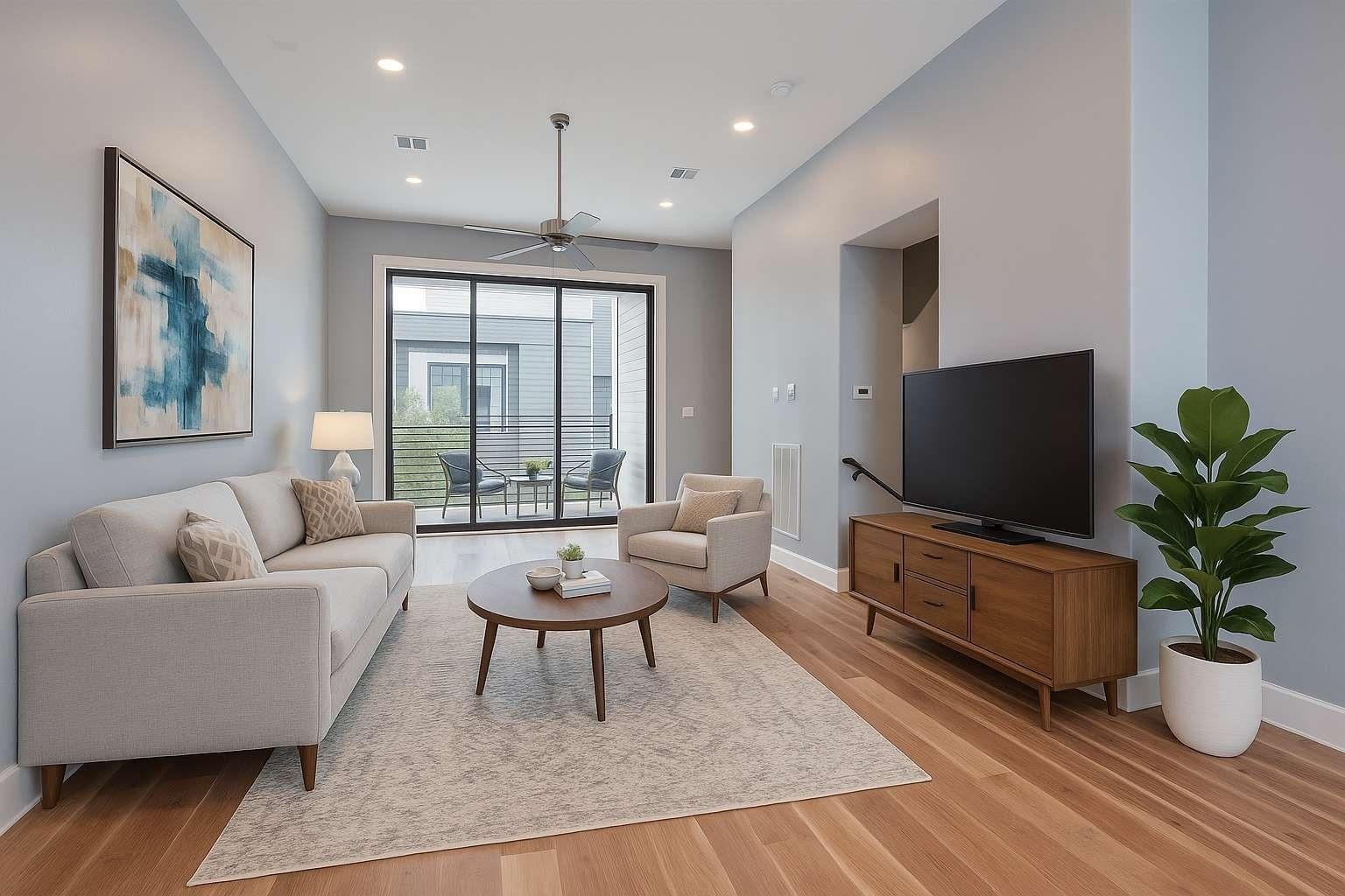 Property Photo:  2620 Rusk Street  TX 77003 