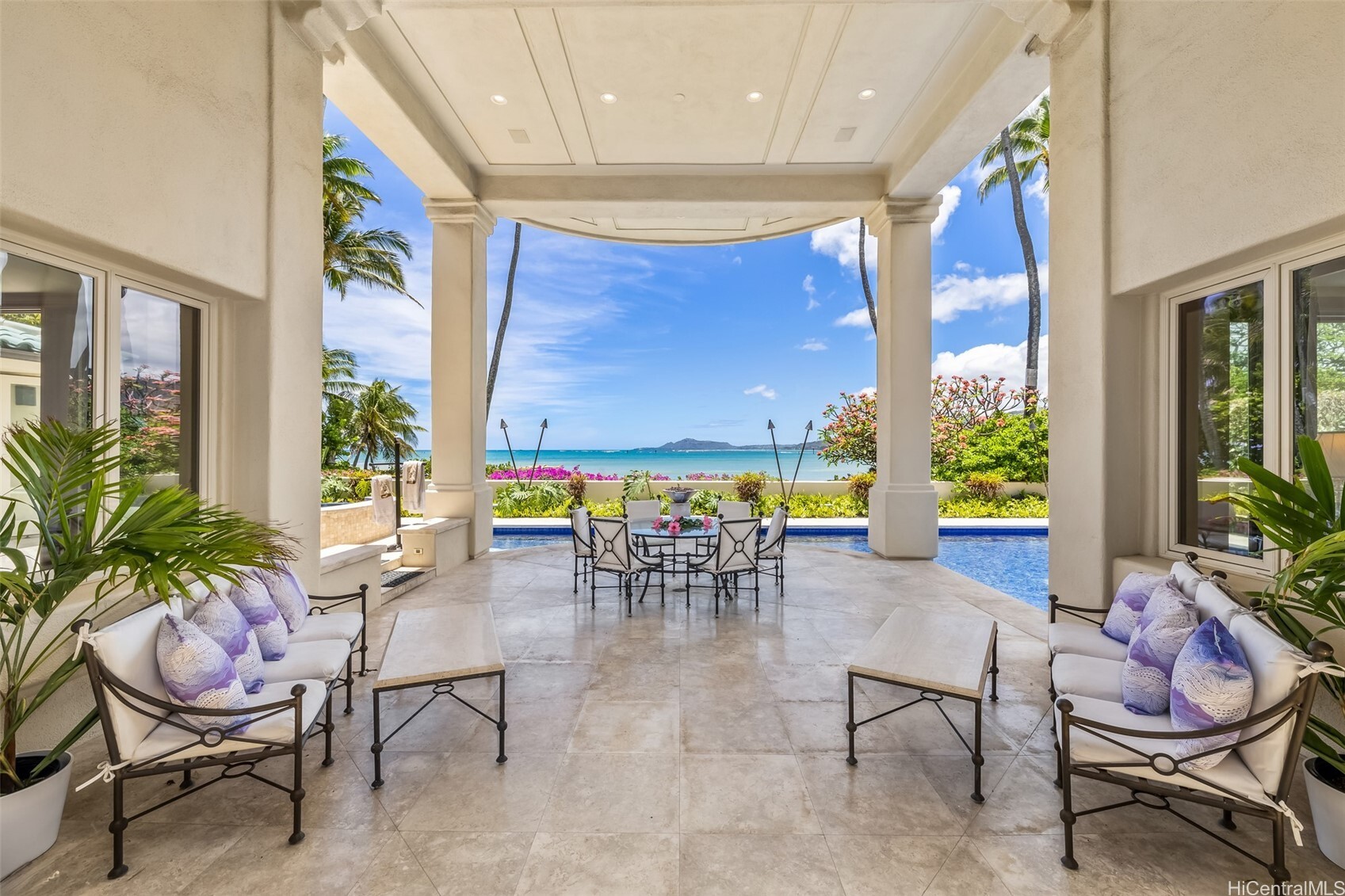 Property Photo: 255/257 Portlock Road HI 96825
