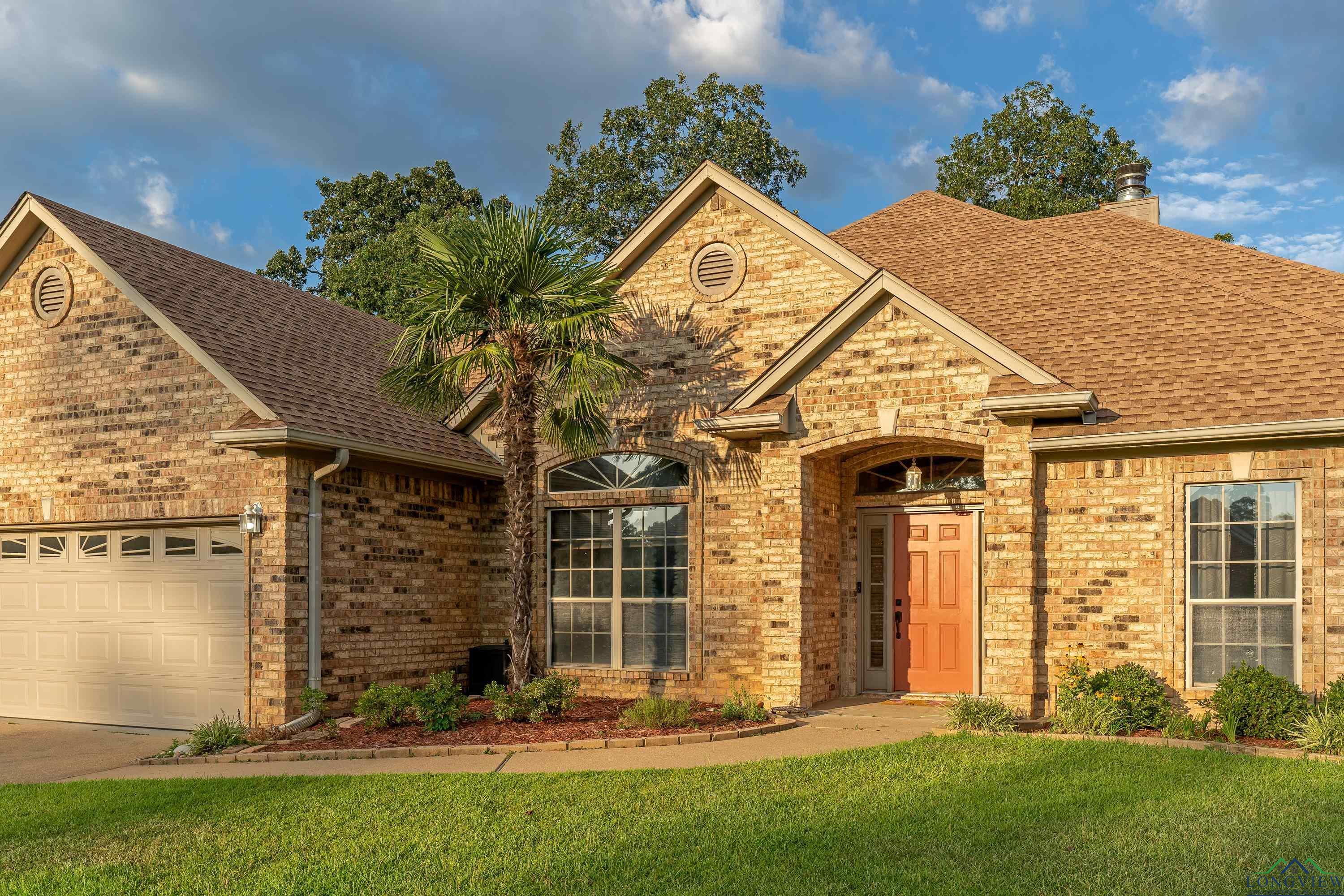 Property Photo: 3826 Fern Ridge Dr. TX 75605