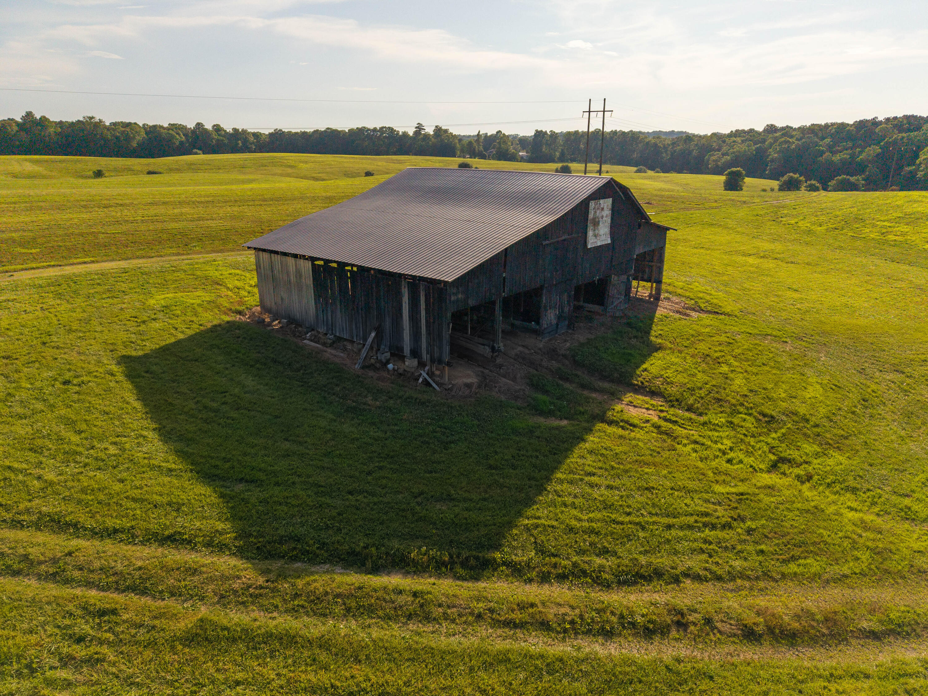 Property Photo:  