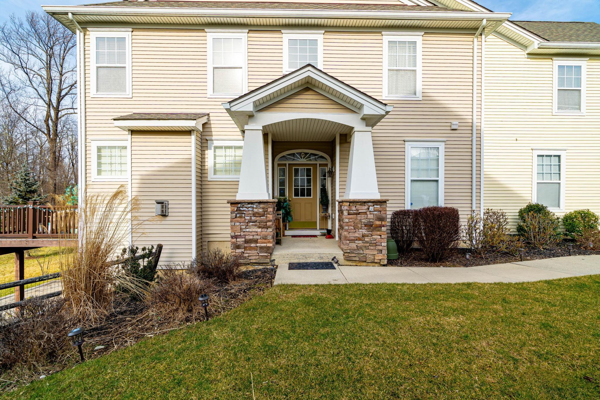 Property Photo:  7 Avoncroft Lane  NY 10940 